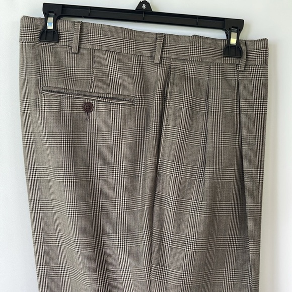 Nautica Suit - Picture 6 of 6